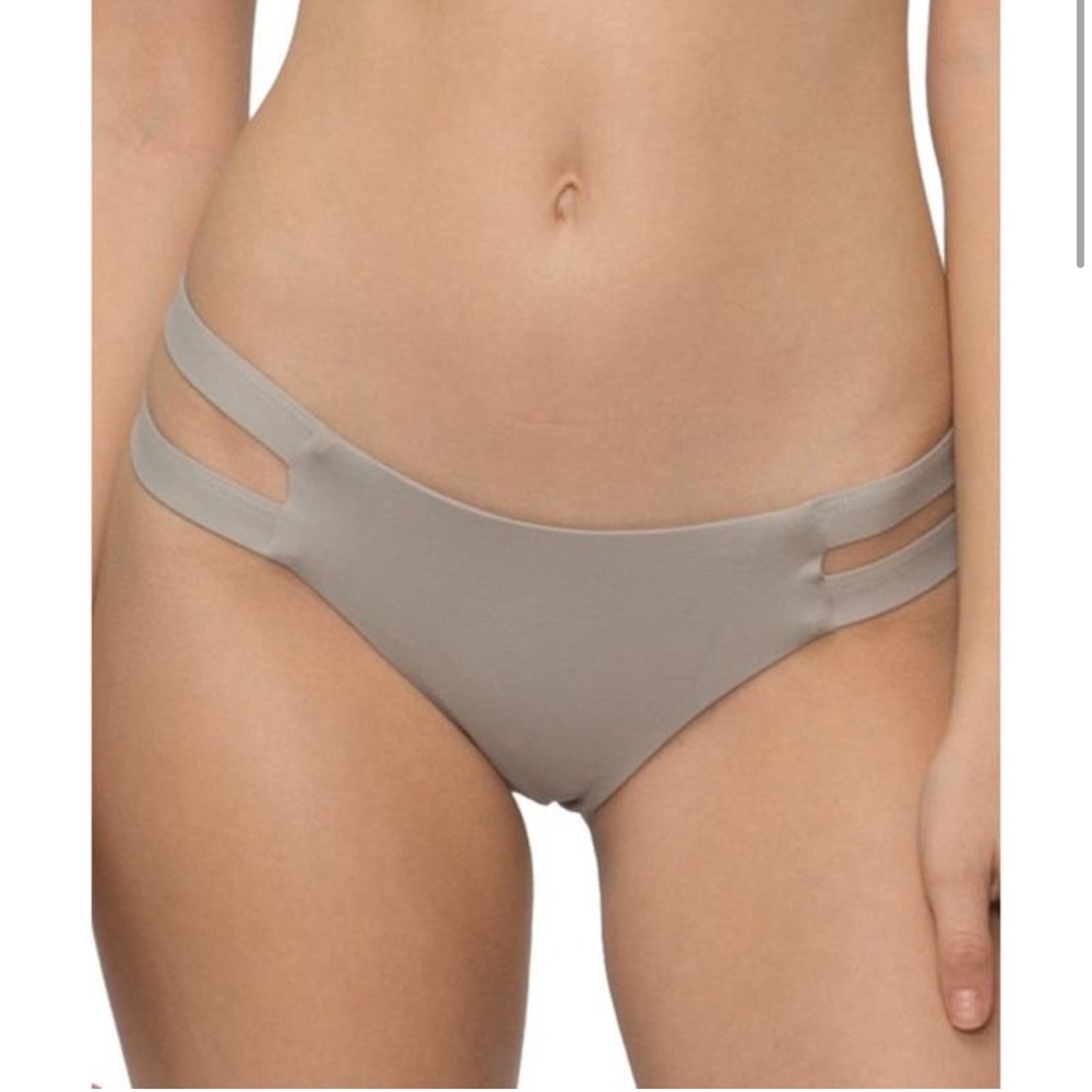 🔥Tavik Swimwear bottom only
